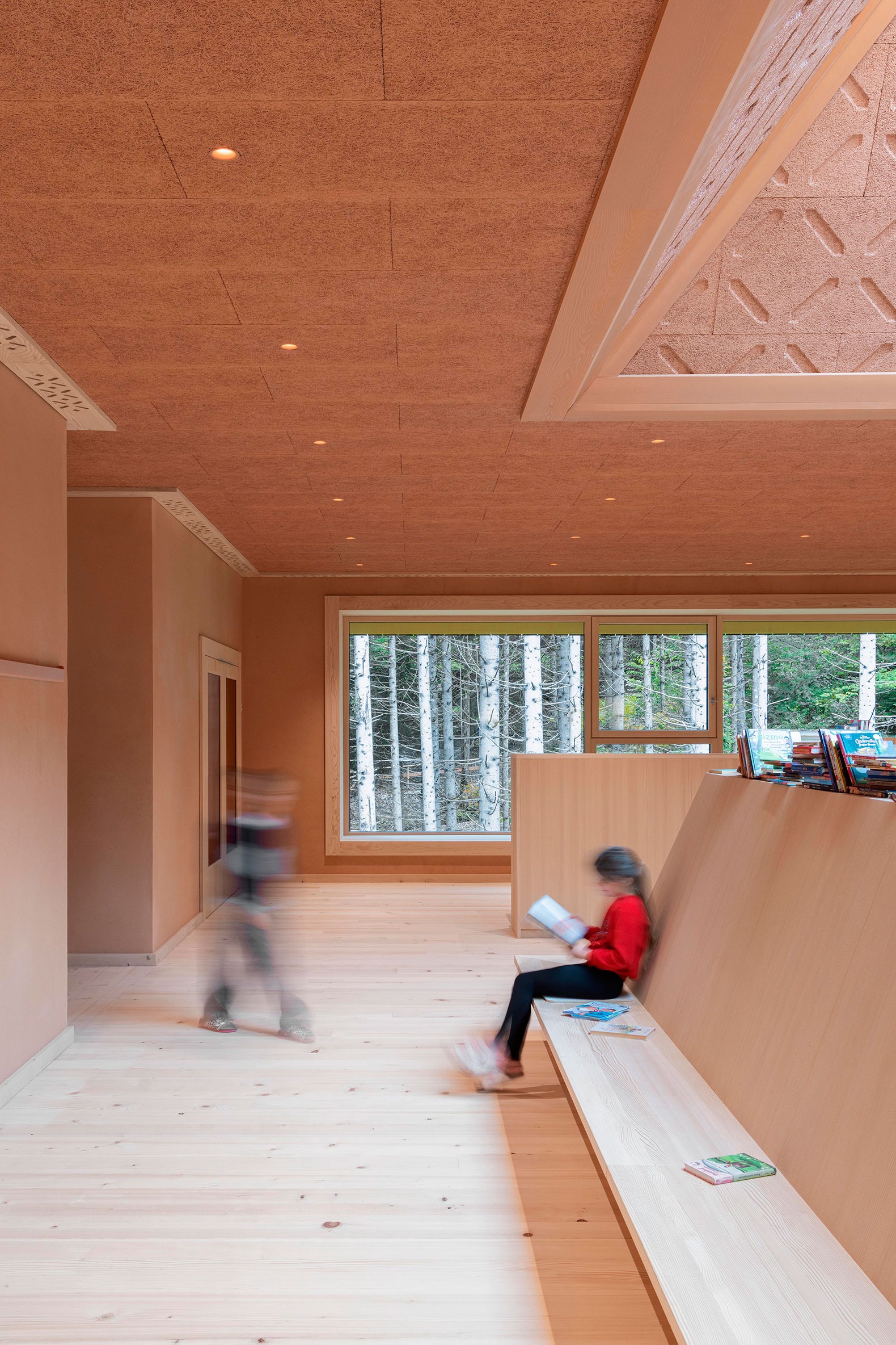 Educational Center Kössen by Pedevilla architects. Photograph by Gustav Willeit