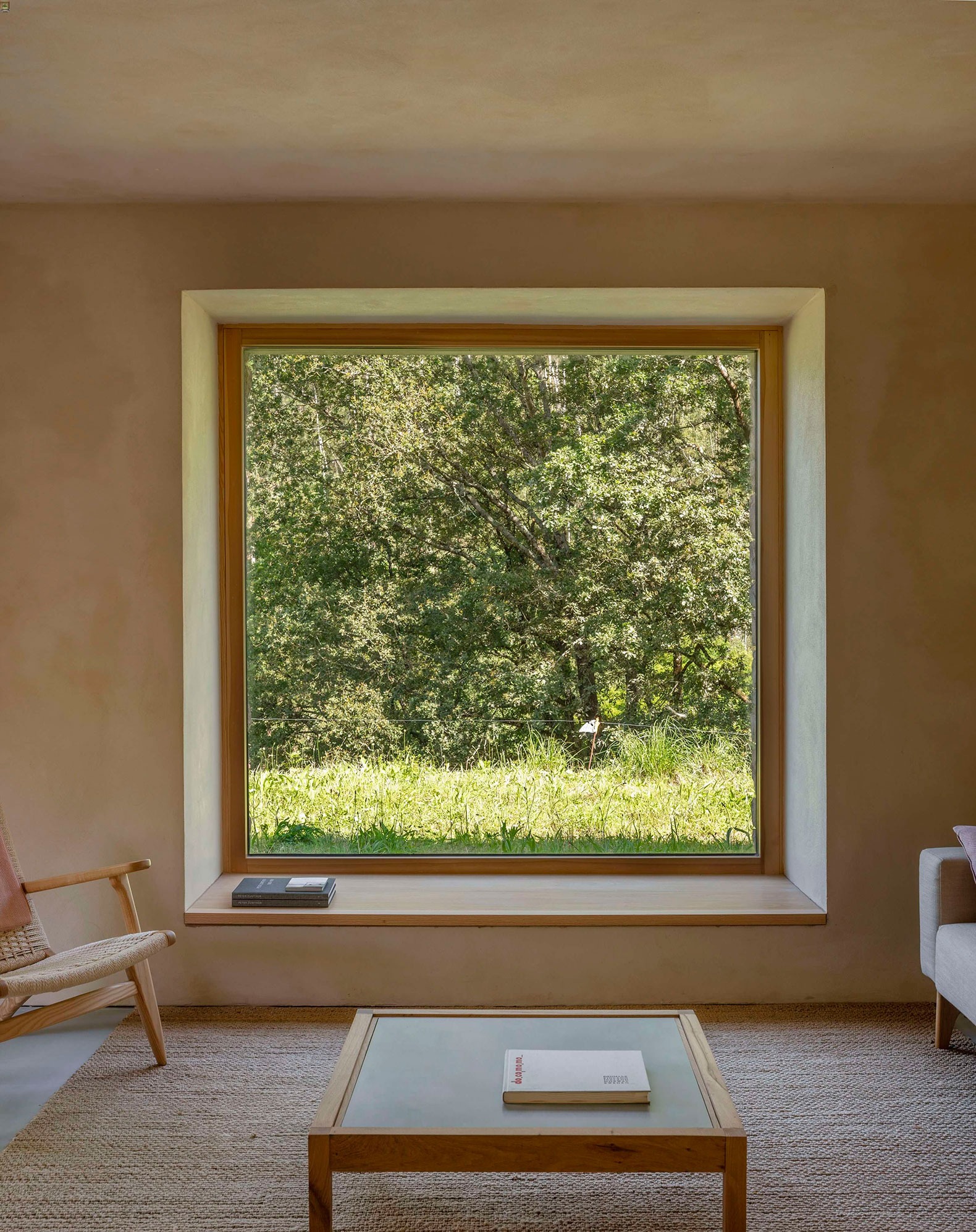 Casa Mínima por Estudio Mínima. Fotografía por Biderbost Photo.