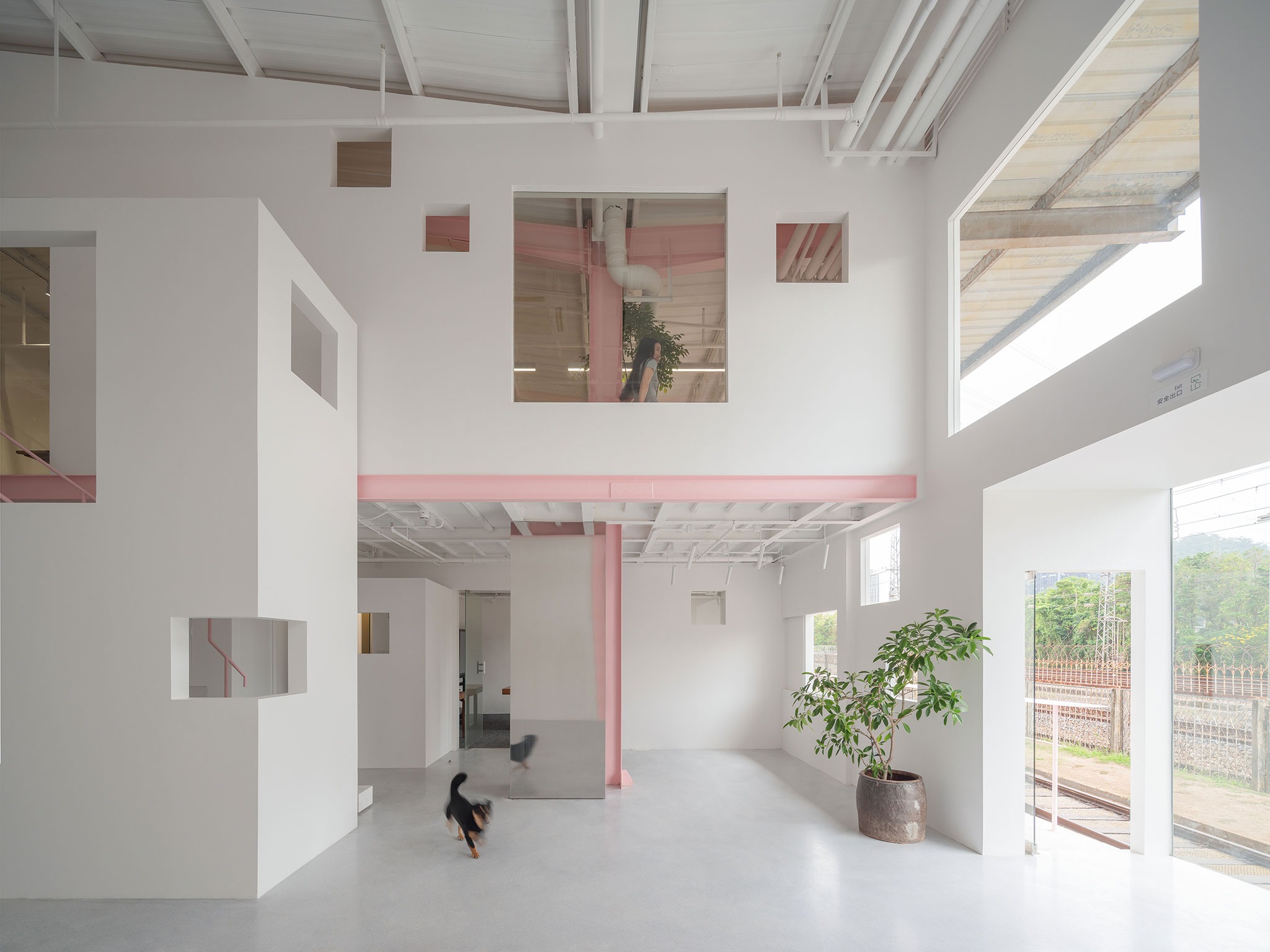 «Apelron Contemporary» por Aether Architects + Archigress. Fotografía por Zhang Chao.