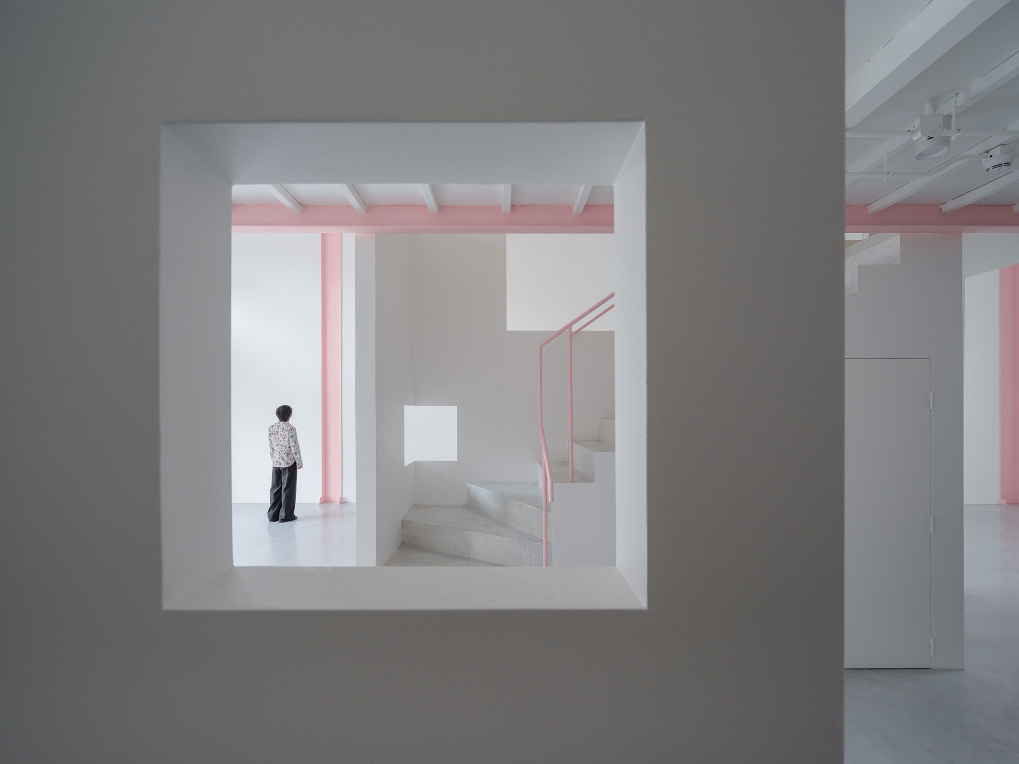 «Apelron Contemporary» por Aether Architects + Archigress. Fotografía por Zhang Chao.