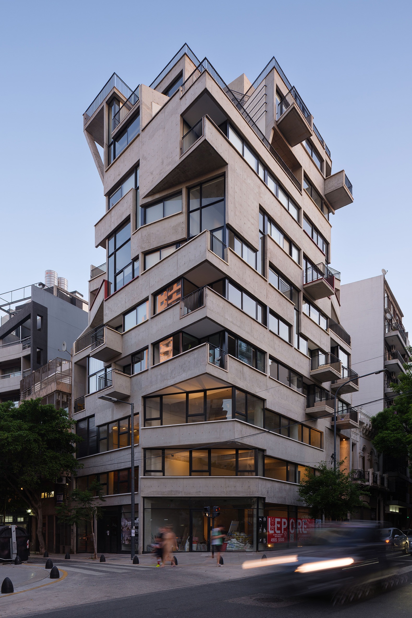 Edificio BLOCK por Ariel Jacubovich Oficina de Arquitectura. Fotografía por Javier Agustín Rojas.