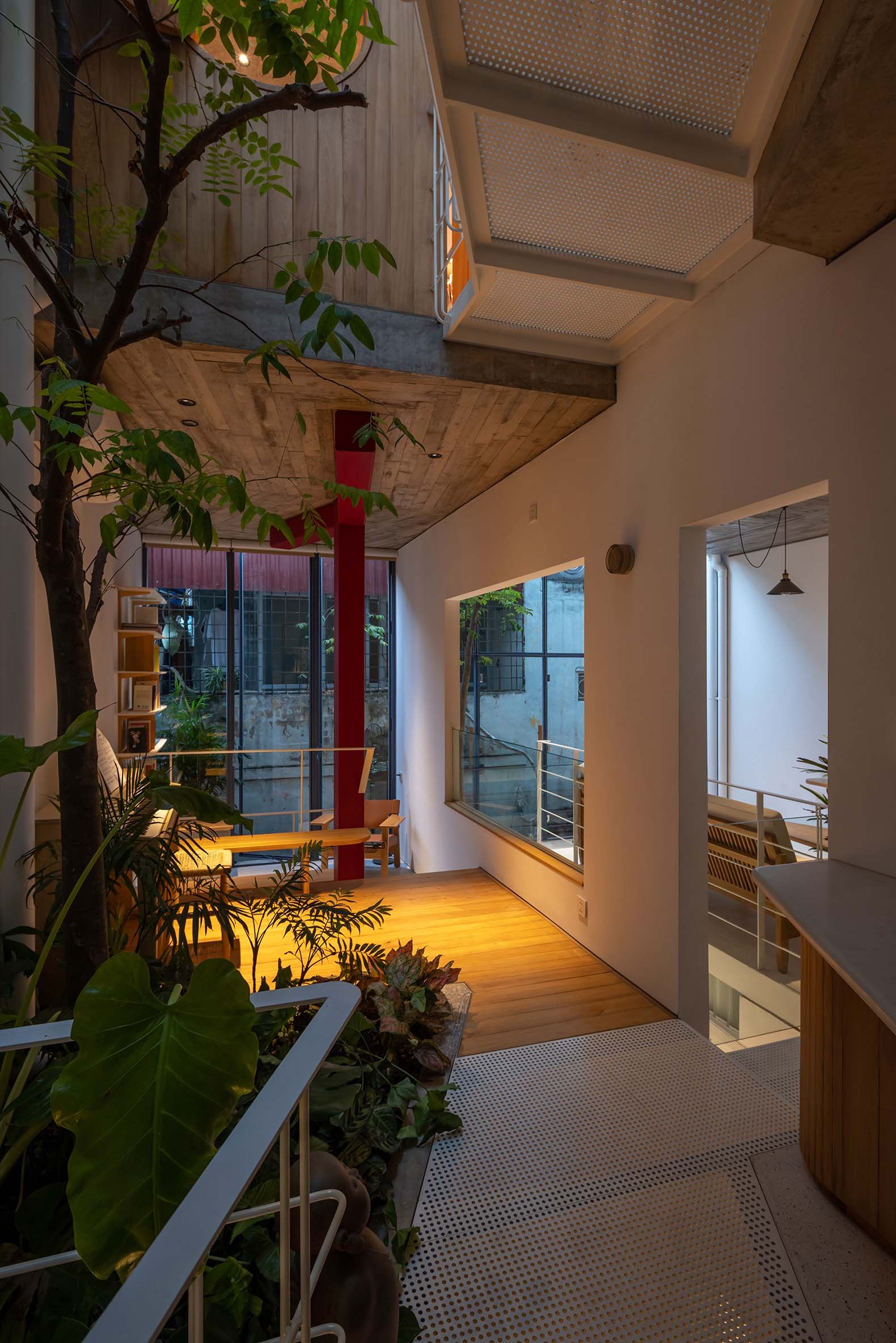 Casa TH+ por ODDO architects. Fotografía por Hoang Le photography.