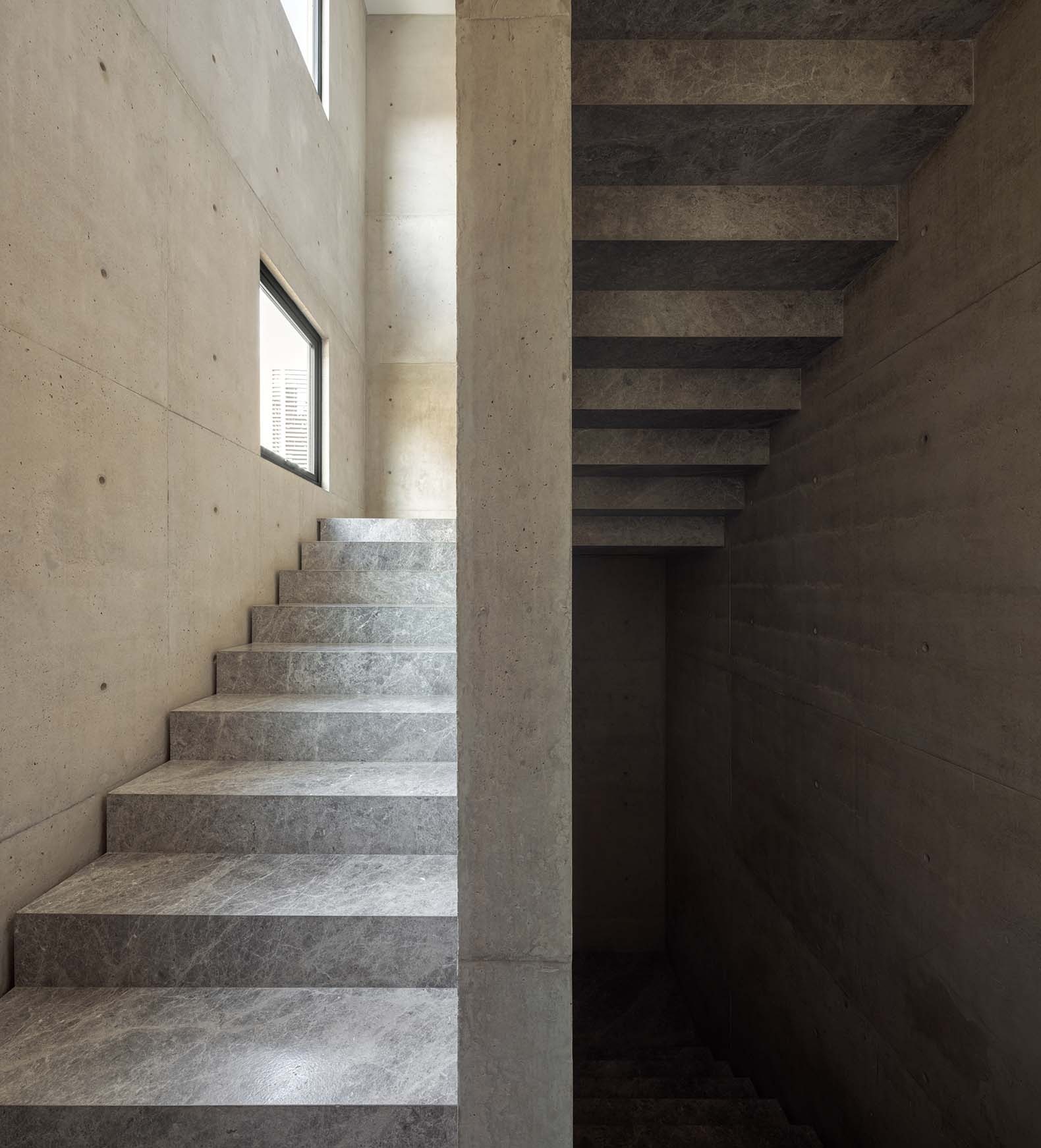 Casa Ailes por Jaime Guzmán Creative Group. Fotografía por Rafael Gamo.
