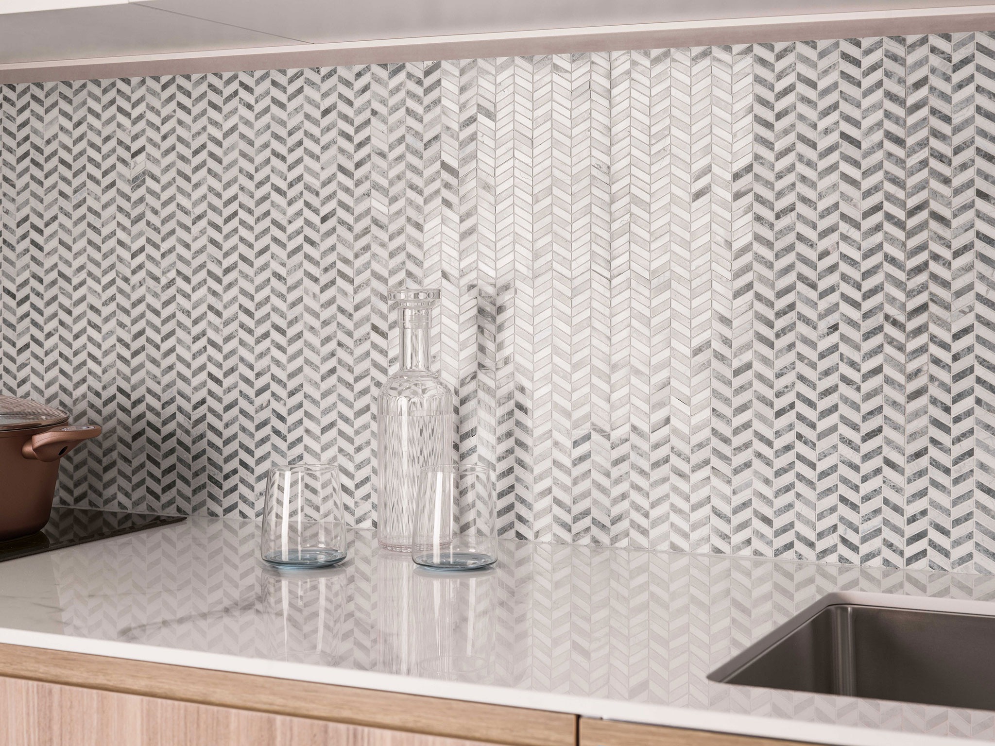 L'Antic Colonial mosaic, Weft Gray series.