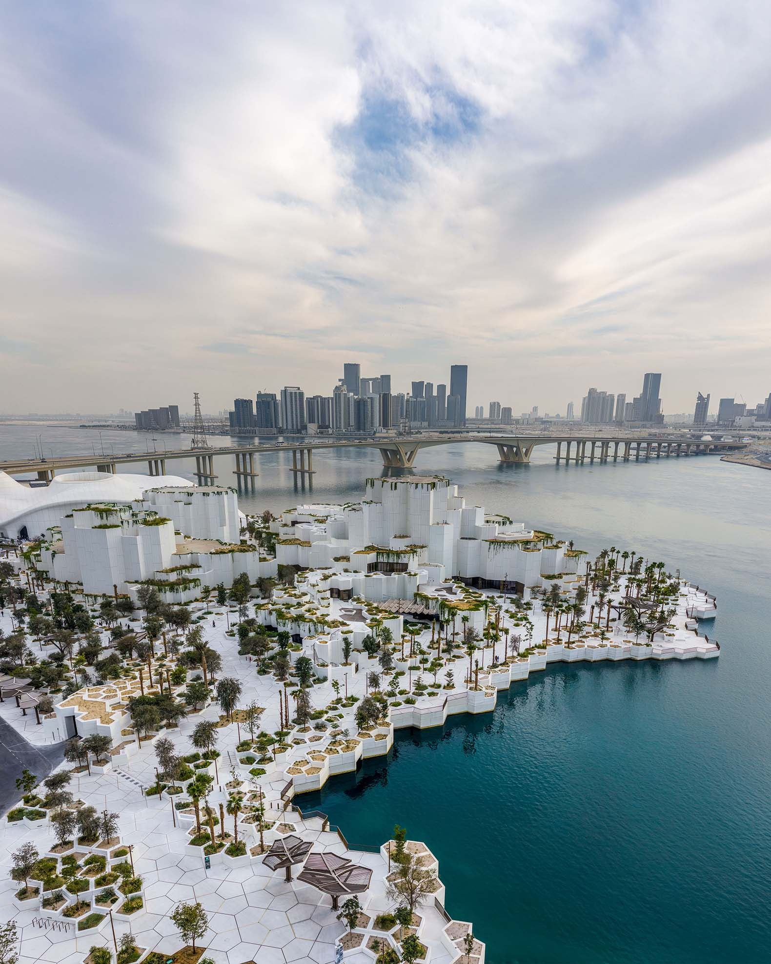 Museo de Historia Natural de Abu Dabi por Mecanoo. Fotografía por DEED Studio.