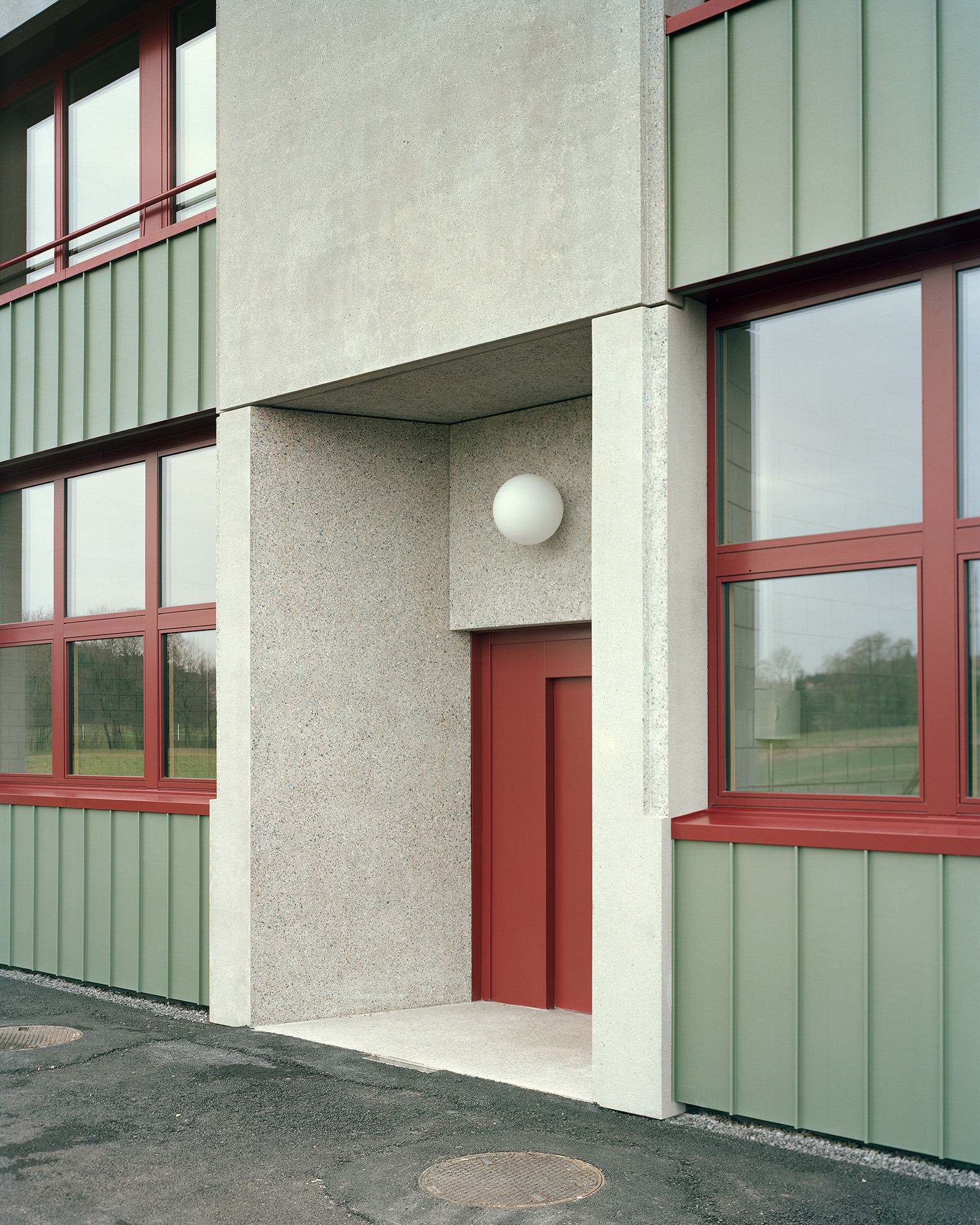 Mixed-Use Building in Forel Samir Alaoui Architectes Sàrl. Photograph by Rasmus Norlander.