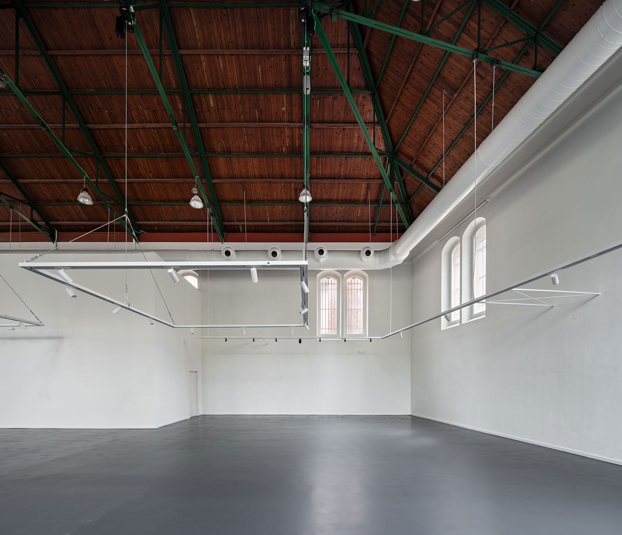 Reforma y digitalización Sala Amós Salvador por Sergio Rojo. Fotografía por Josema Cutillas.