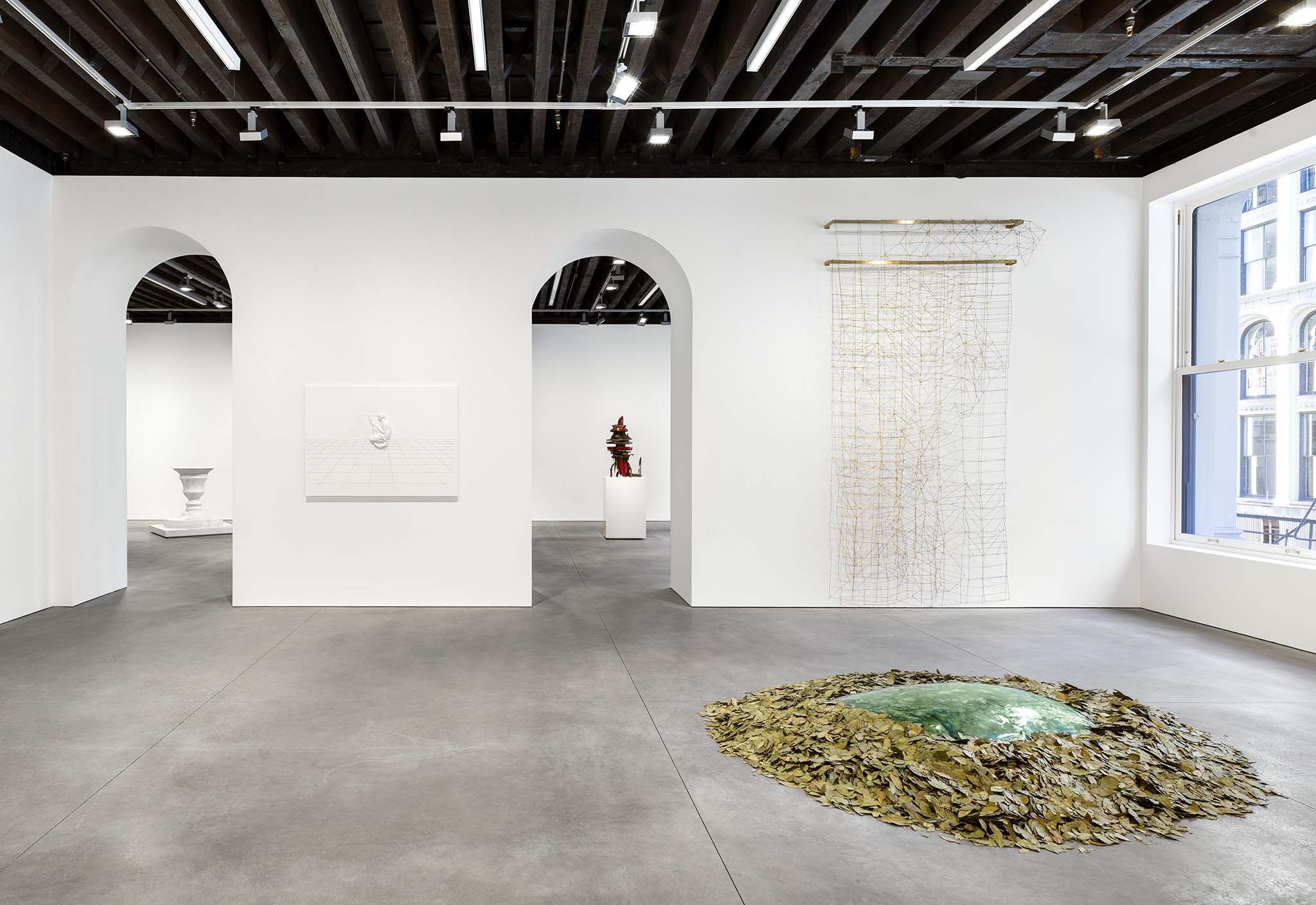 Galería Marian Goodman de studioMDA. Fotografía por Alex Yudzon.