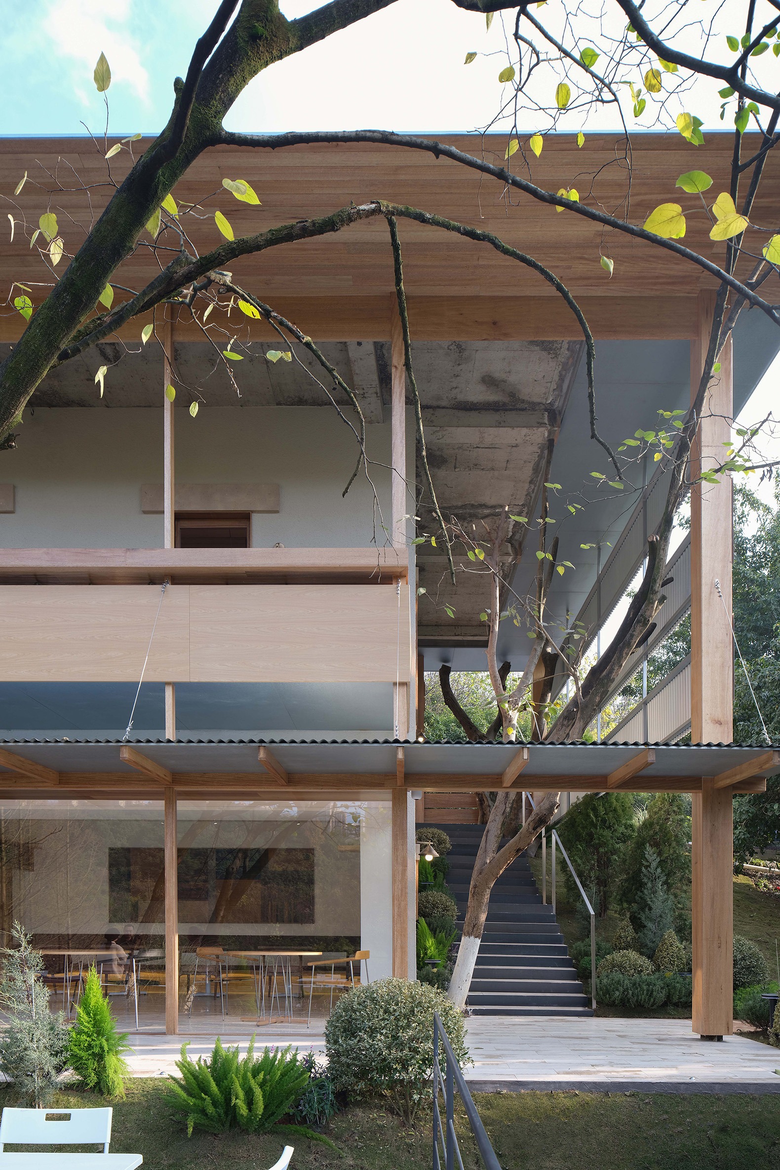 LAGO Italian Family Kitchen by vari architects. Photograph by Zhu Wenqiao.