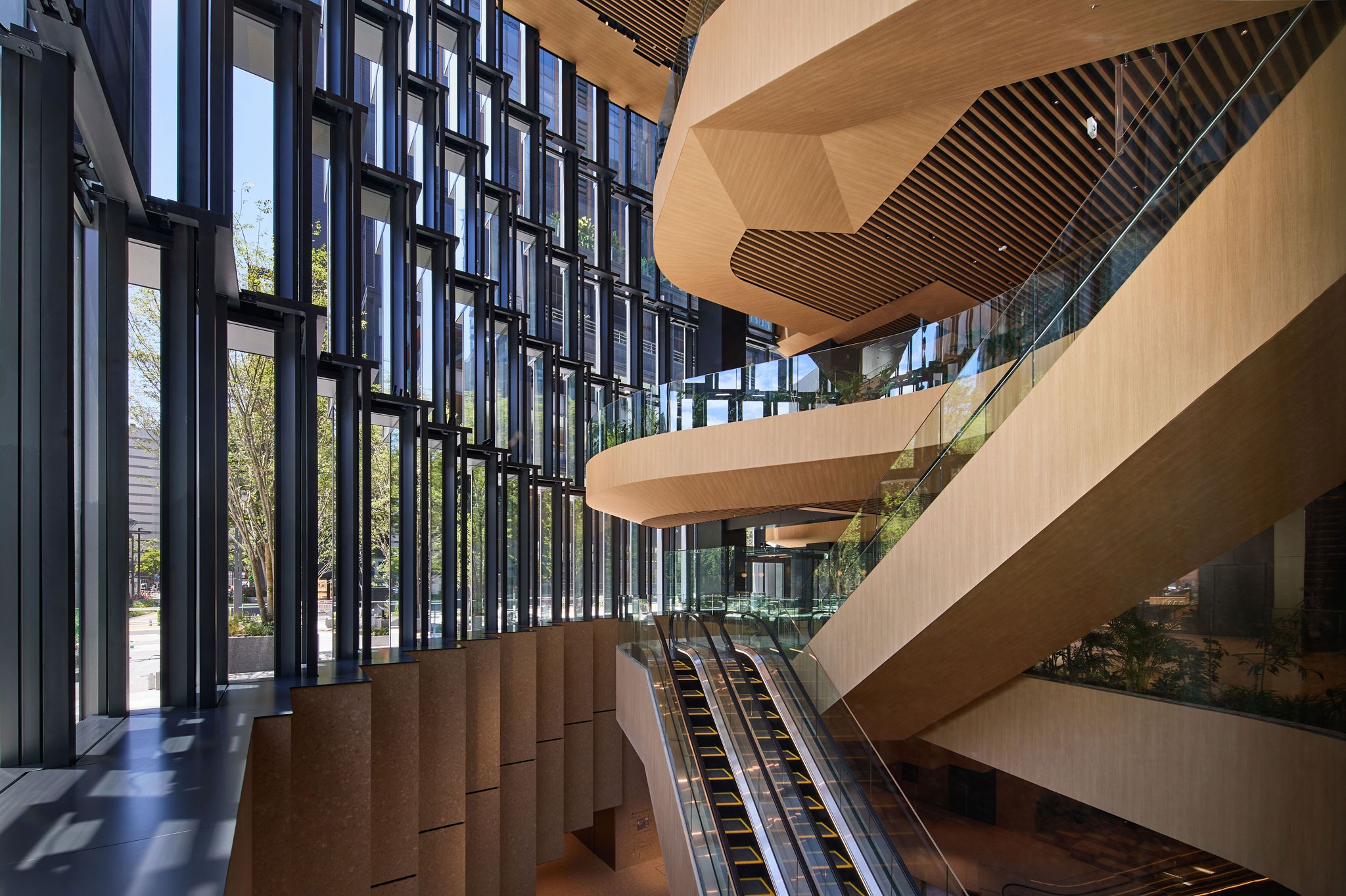 Tenjin Business Center II by OMA. Photograph by Tomoyuki Kusunose.