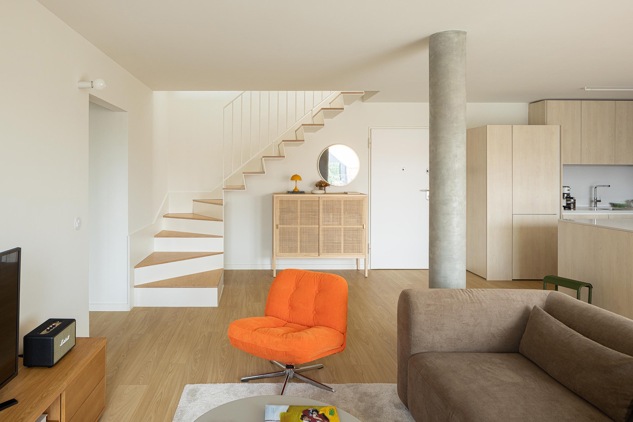 Edificio Costa Cabral por ENTRETEMPOS + ATA Atelier. Fotografía por Ivo Tavares Studio.