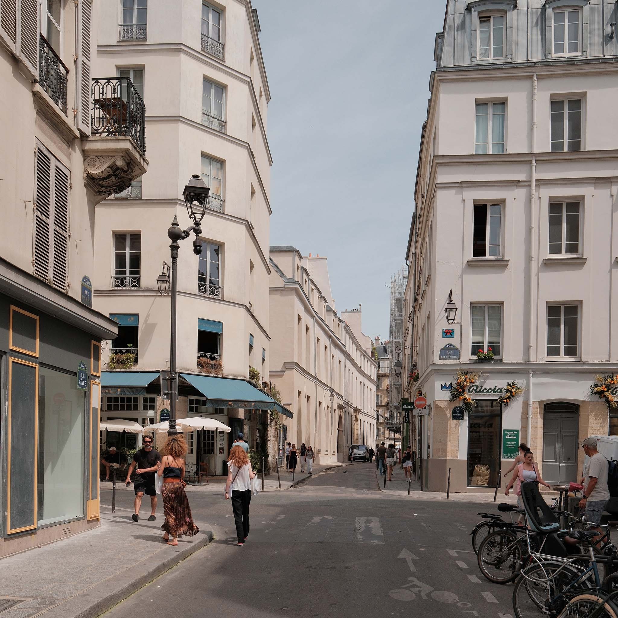 Pavée Street by MARS Architectes. Photograph by Raphael Renard.