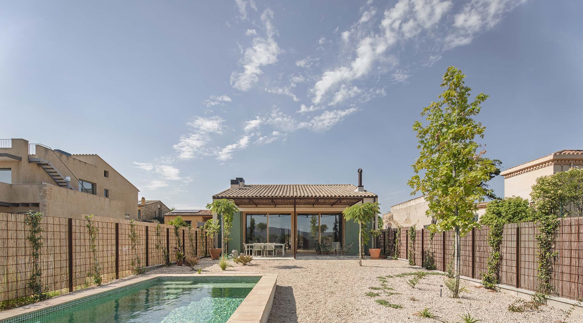 Casa LX por SAU Taller d'Arquitectura. Fotografía por Andrés Flajszer.