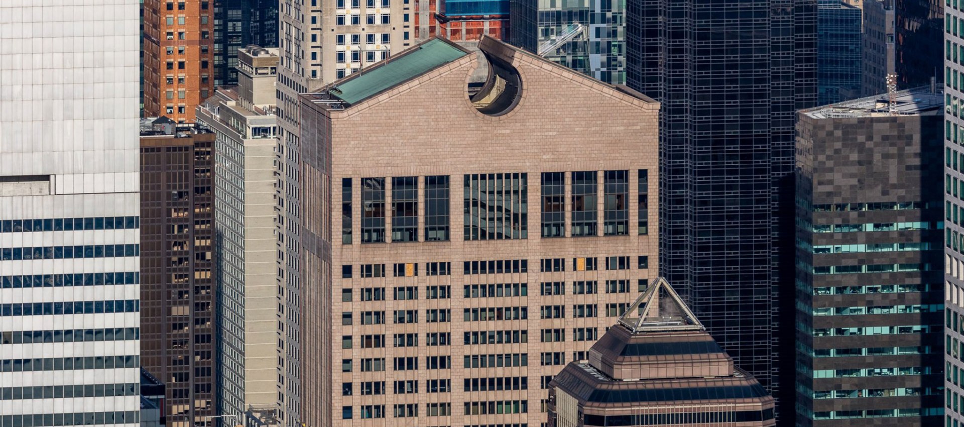 Snøhetta updates proposal for Philip Johnson's AT&T Building | METALOCUS