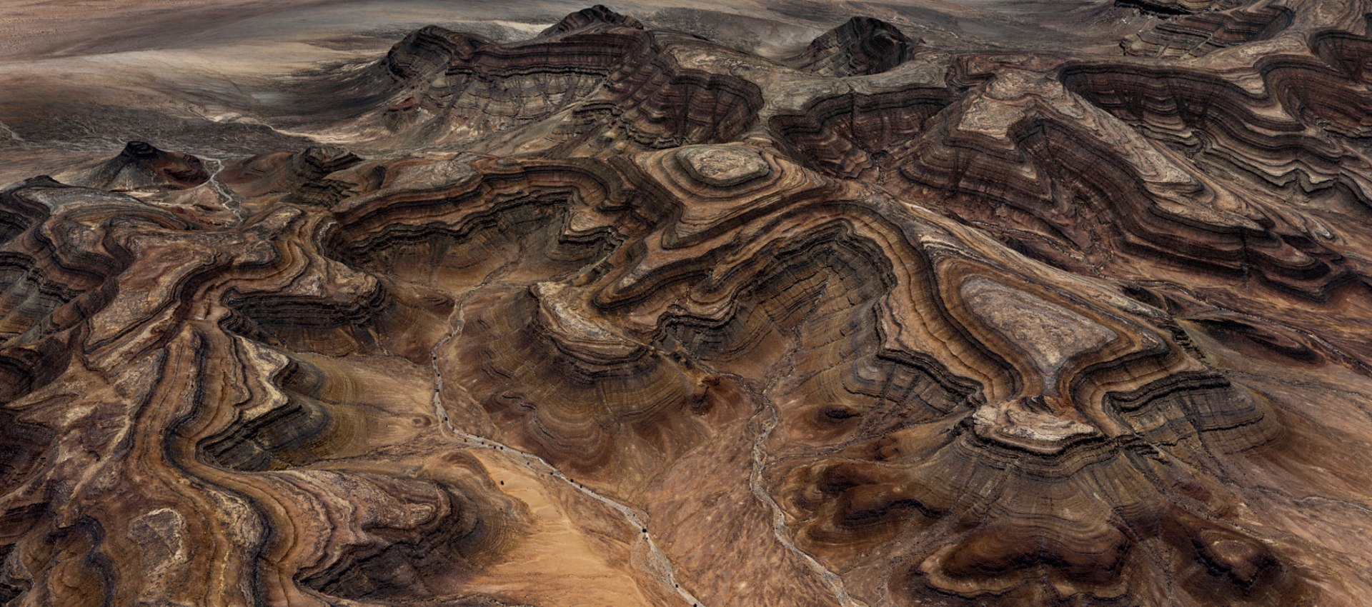Exhibition: 'Edward Burtynsky: The Residual Landscapes' at The