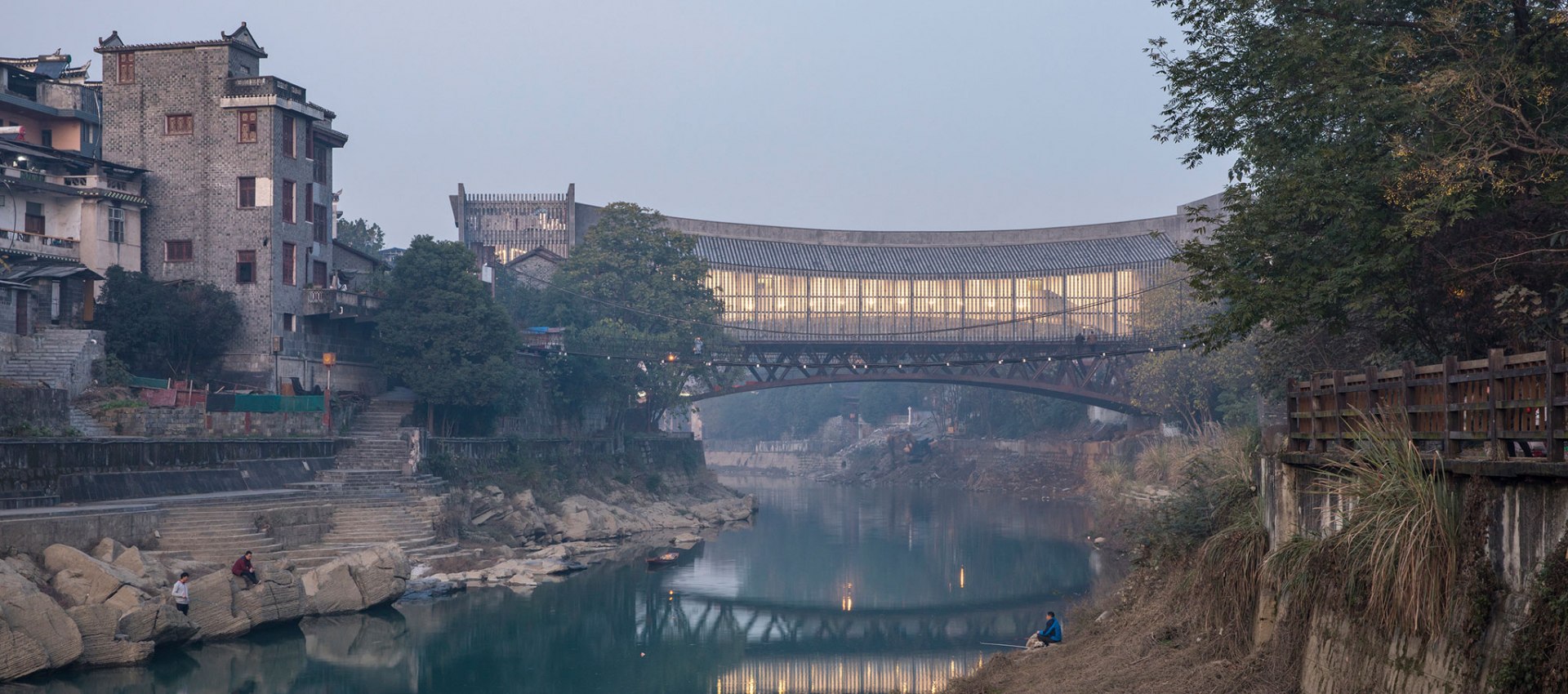 On a bridge. Jishou Art Museum by Atelier FCJZ | METALOCUS