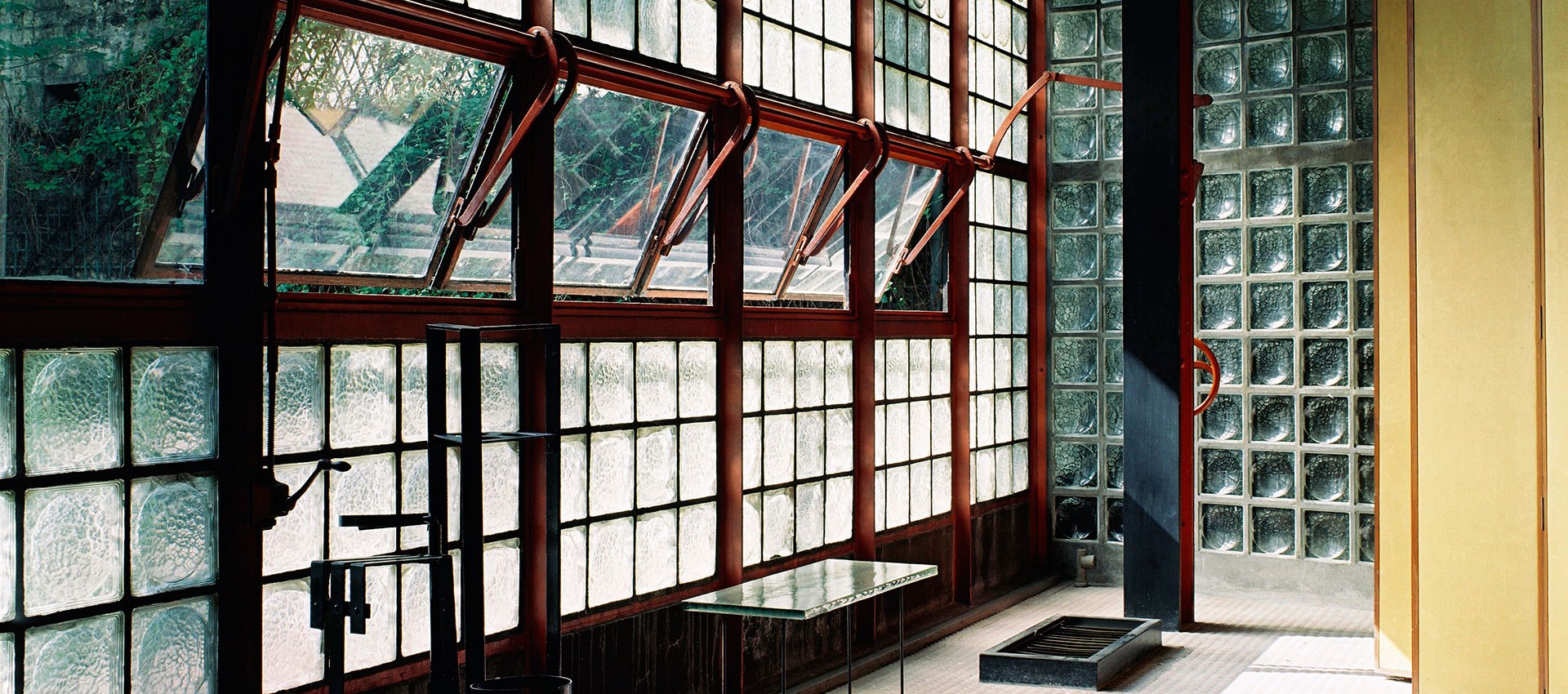 Pierre Chareau - Designer and Architect - Taschen