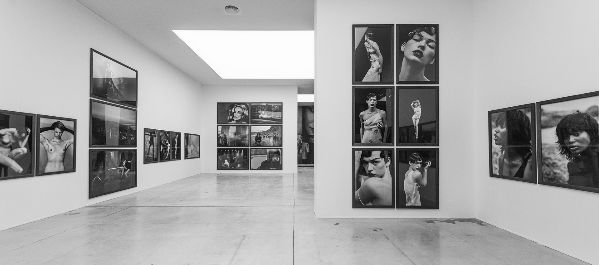 «Peter Lindbergh Untold Stories» extends in A Coruña The Strength of Architecture From 1998