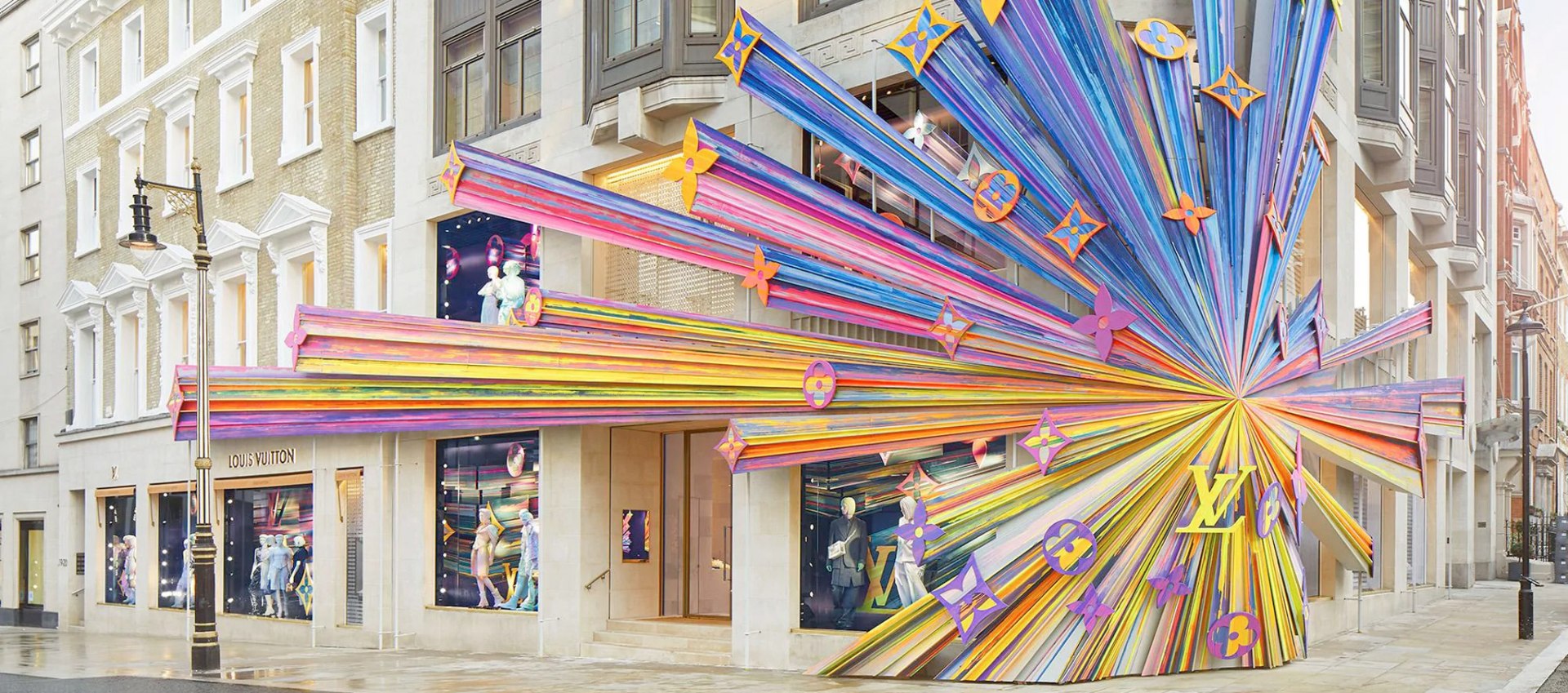 'La tienda espectáculo'. La tienda insignia de Louis Vuitton en Londres