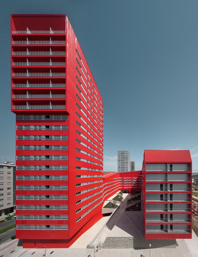 242 SOCIAL HOUSING UNITS | METALOCUS