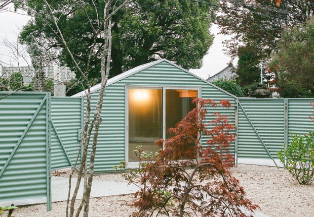House by the temple by Kuma&Elsa. Photograph by Shohei Kuma