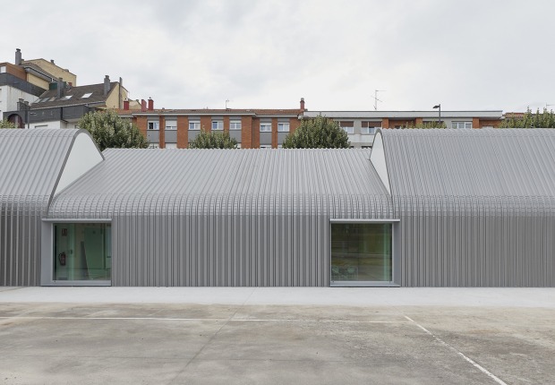 Ventanielles Children's Dining Hall by Rogelio Ruiz + Macario G. Astorga. Photograph by Marcos Morilla