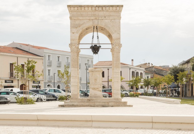 Piazza Mariano by Giulia de Appolonia. Photograph by Filippo Poli