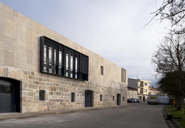 Ampliación Fundación Atapuerca por A2G Arquitectos + Oa estudio. Fotografía por Ana Muñoz López