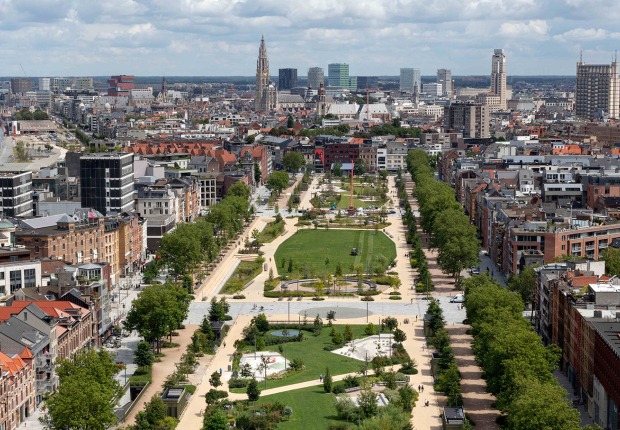Zuidpark por Tractebel + ADR + Georges Descombes. Fotografía por Isabelle Pateer
