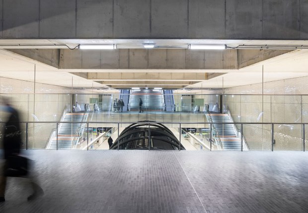 Estación Pont Cardinet. Prolongación de la línea 14 hasta Mairie de Saint-Ouen por AZC Architectes + ARCHITRAM. Fotografía por Sergio Grazia