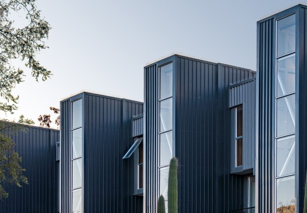 Container Building by Hsu-Rudolphy Architects. Photograph by Ian Hsü and Gabriel Rudolphy