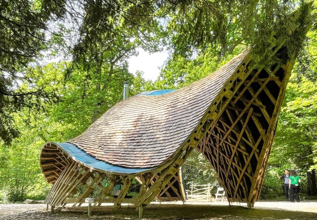 Coppice Workers’ Shelter Westonbirt Arboretum by Invisible Studio. Photograph by Piers Taylor