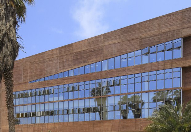 Biblioteca de Ciencias, Ingeniería y Arquitectura PUCP por Llosa Cortegana Arquitectos. Fotografía por Juan Solano