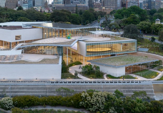 Vista aérea del nuevo edificio de la Galería de Arte de Nueva Gales del Sur, proyectado por SANAA, 2022. Fotografía por Iwan Baan