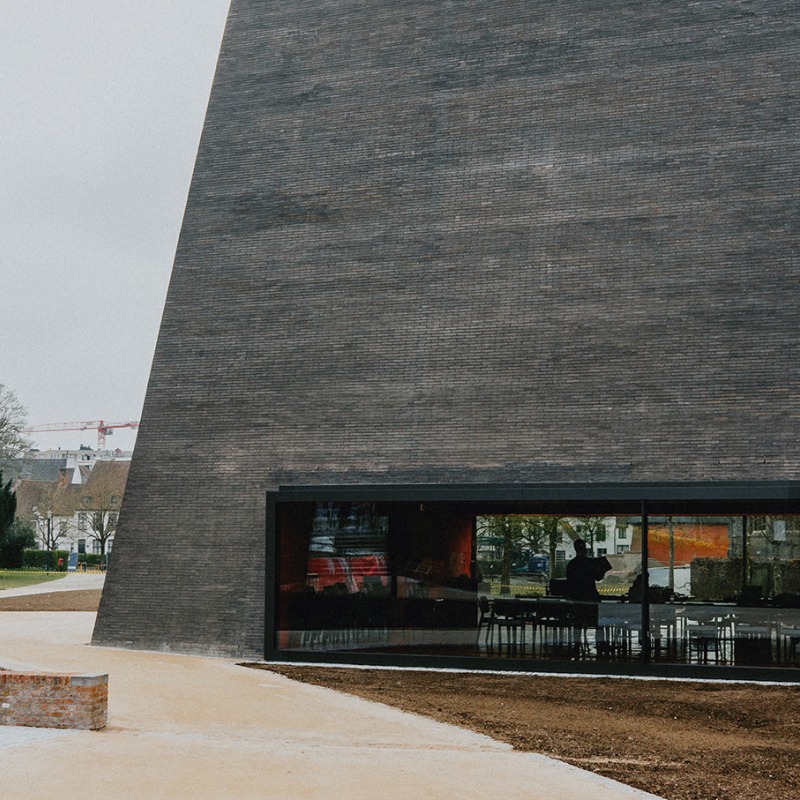 New museum of visual arts Abby Kortrijk by Barozzi Veiga + Tab Architects. Photograph by Stad Kortrijk