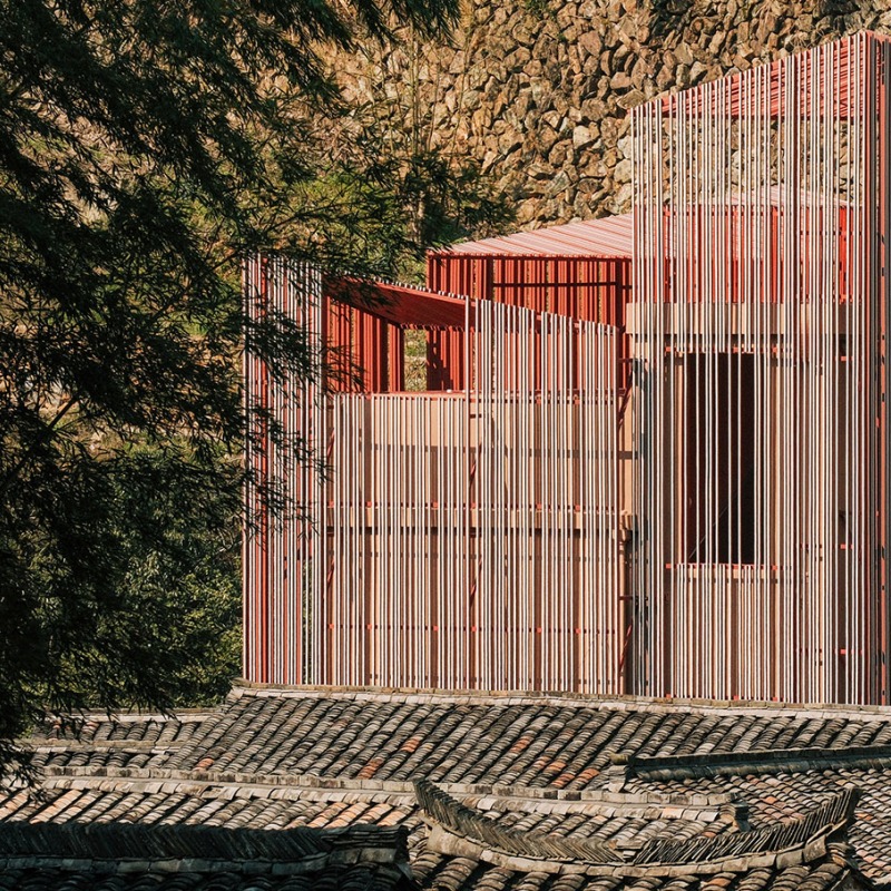 A delicate interplay between lightness and weight. Songzhuang Z Museum by Team_BLDG. Photograph by Jonathan Leijonhufvud