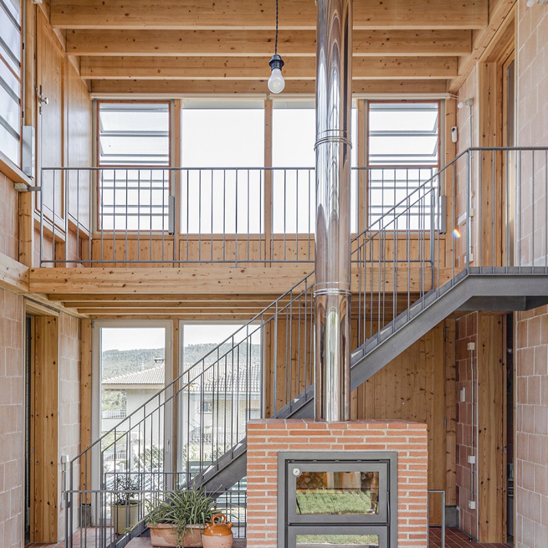 Casa en Cervelló por Arqbag. Fotografía por Marc Díaz