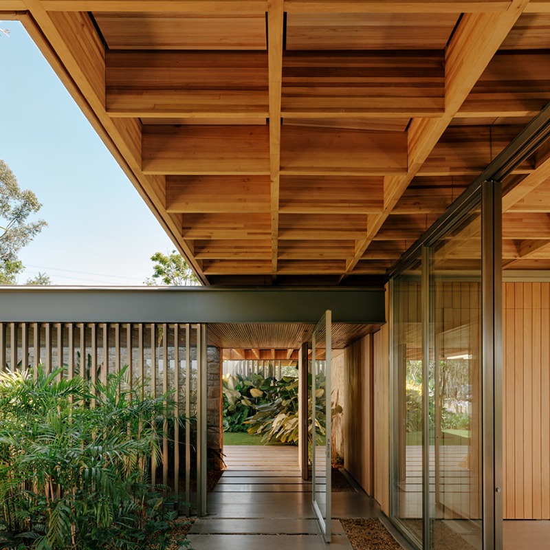 Casa Colmeia por Sabella Arquitetura. Fotografía por Fran Parente