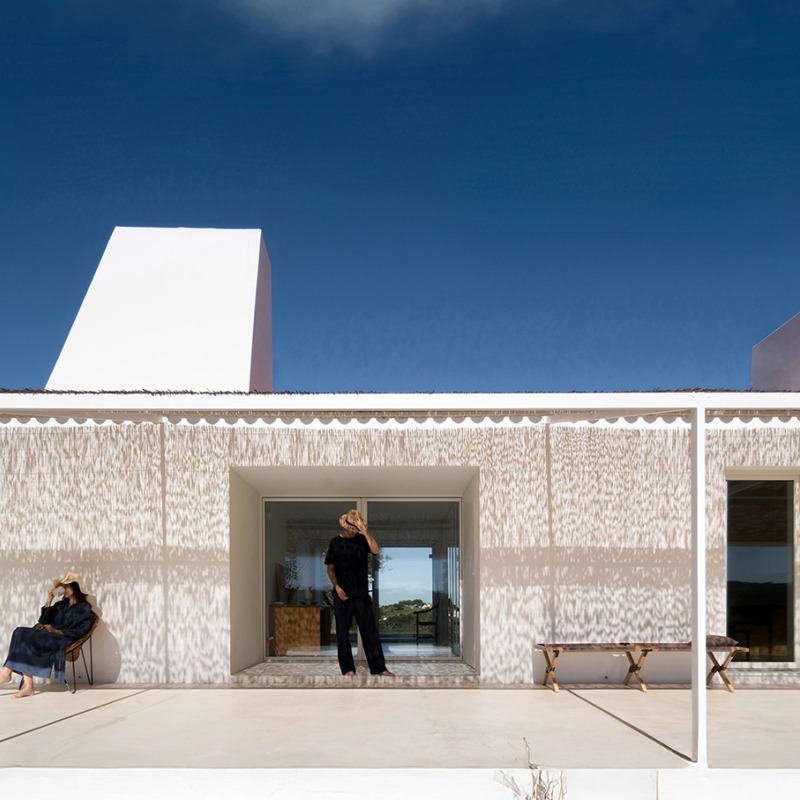 Casa Monte Alvo por NOZ Arquitectura. Fotografía por Fernando Guerra