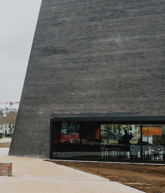 New museum of visual arts Abby Kortrijk by Barozzi Veiga + Tab Architects. Photograph by Stad Kortrijk