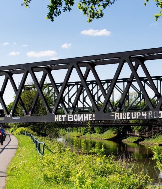 Cycle Route near Duisburg. Photograph by Dirk Rose