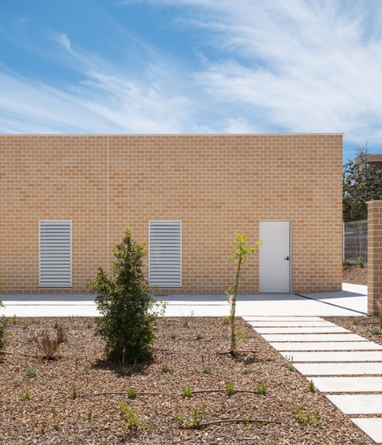 Extension of the Health Centre in La Carihuela by MarinaUno. Photograph by Fernando Alda