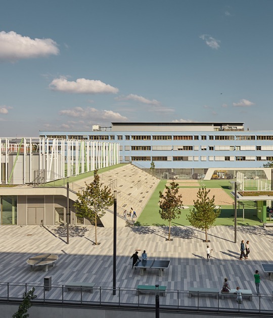 Municipal Thomas Mann High School by h4a Gessert + Randecker Architekten . Photograph by Zooey Braun