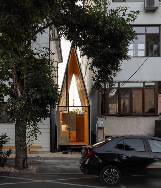 «La Capilla» por Vinklu. Fotografía por Vlad Patru