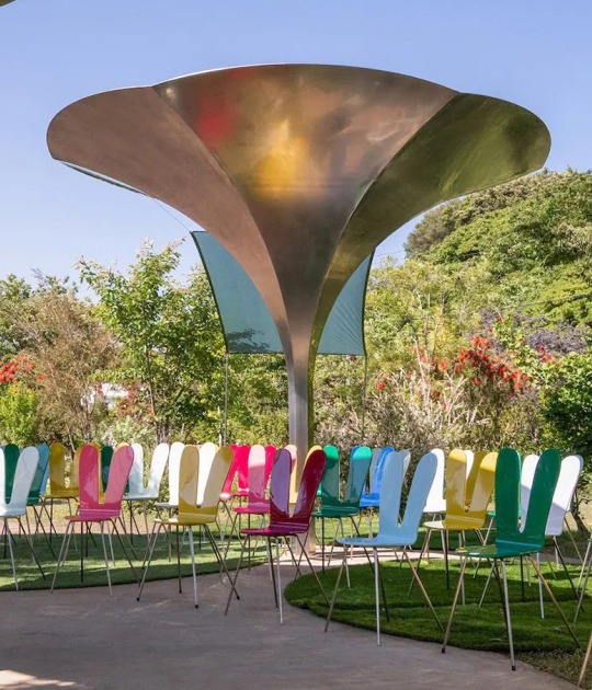 HANA Pavilion by Kazuyo Sejima. Photograph courtesy of Prada