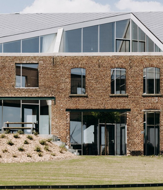 Casa Lyco por OYO Architects. Fotografía por Karen Van der Biest