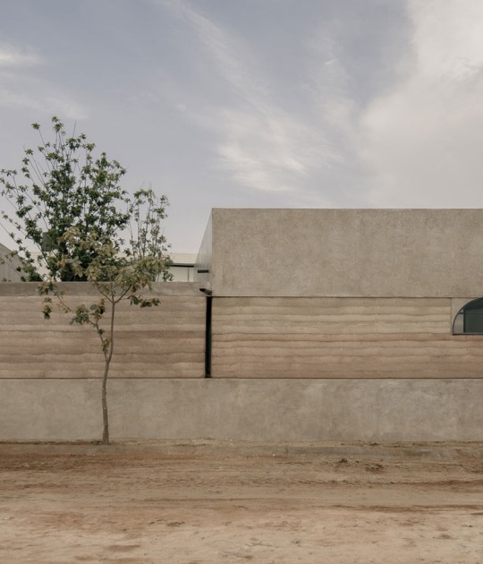 Casa Nandi por Fino Lozano y Moro Taller de Arquitectura. Fotografía por Rafael Palacios Macías