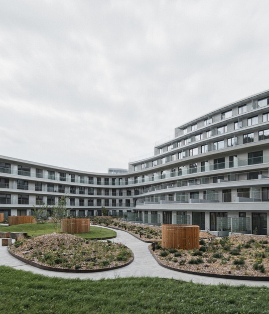 Diorit Residence por Architekti DRNH. Fotografía por Pavel Barták