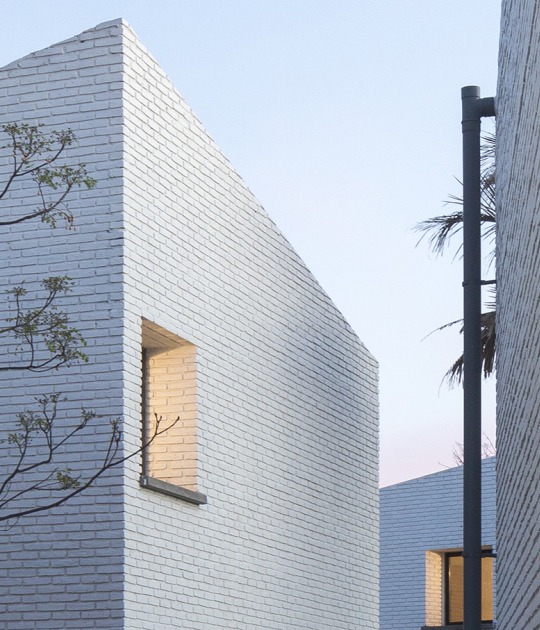 Viviendas Morrison por BBOA. Fotografía por Javier Agustín Rojas