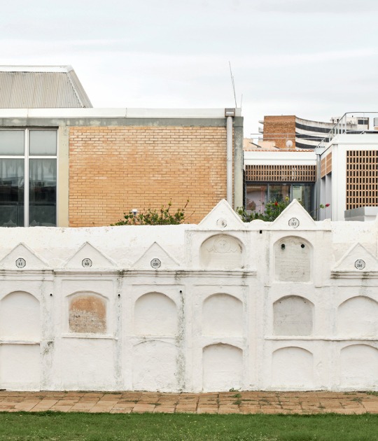 Extension of the CAP Moisés Broggi in L'Escala by Coll-Leclerc. Photograph by José Hevia